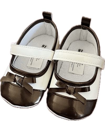 Scarpa in vernice Neonata Pastello