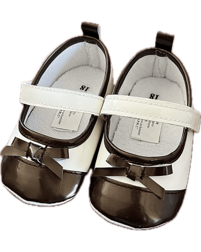 Scarpa in vernice Neonata Pastello